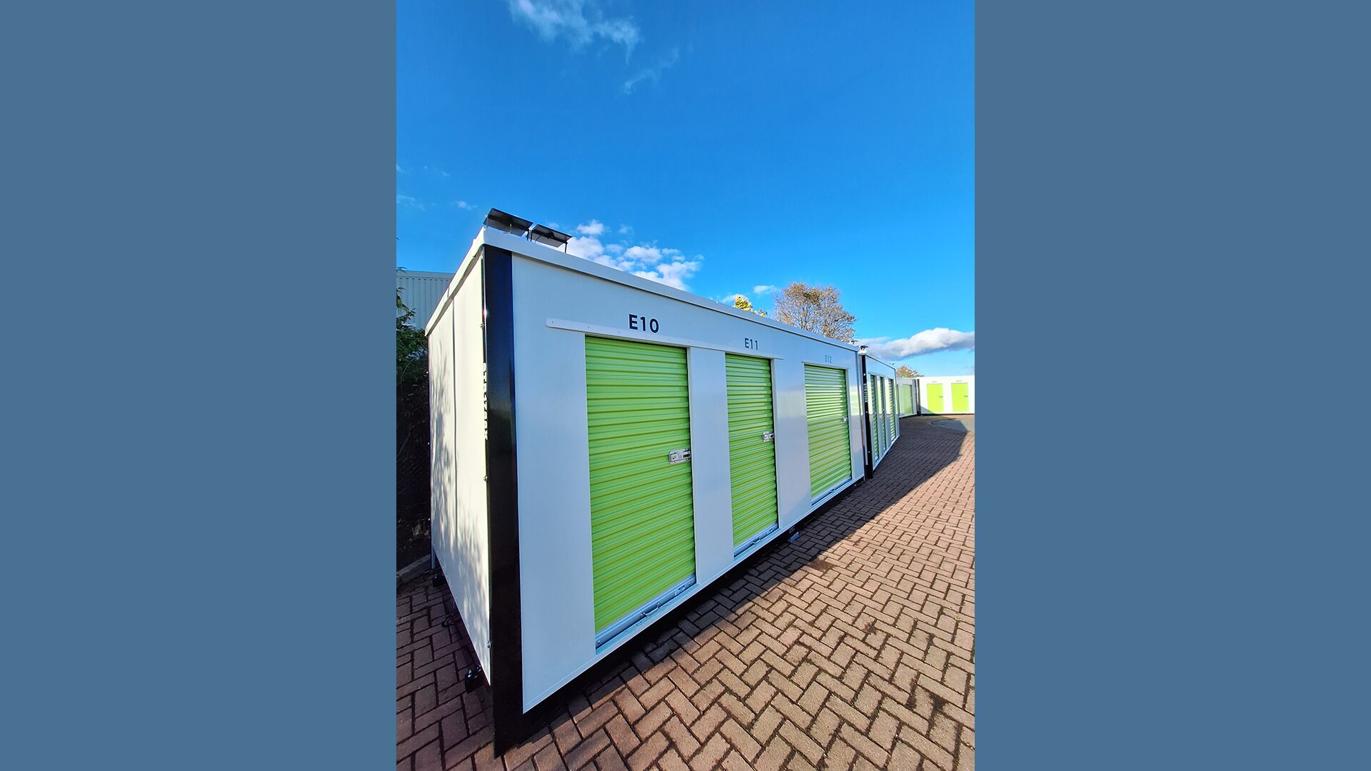 Luci solari presso Storage Den mylock